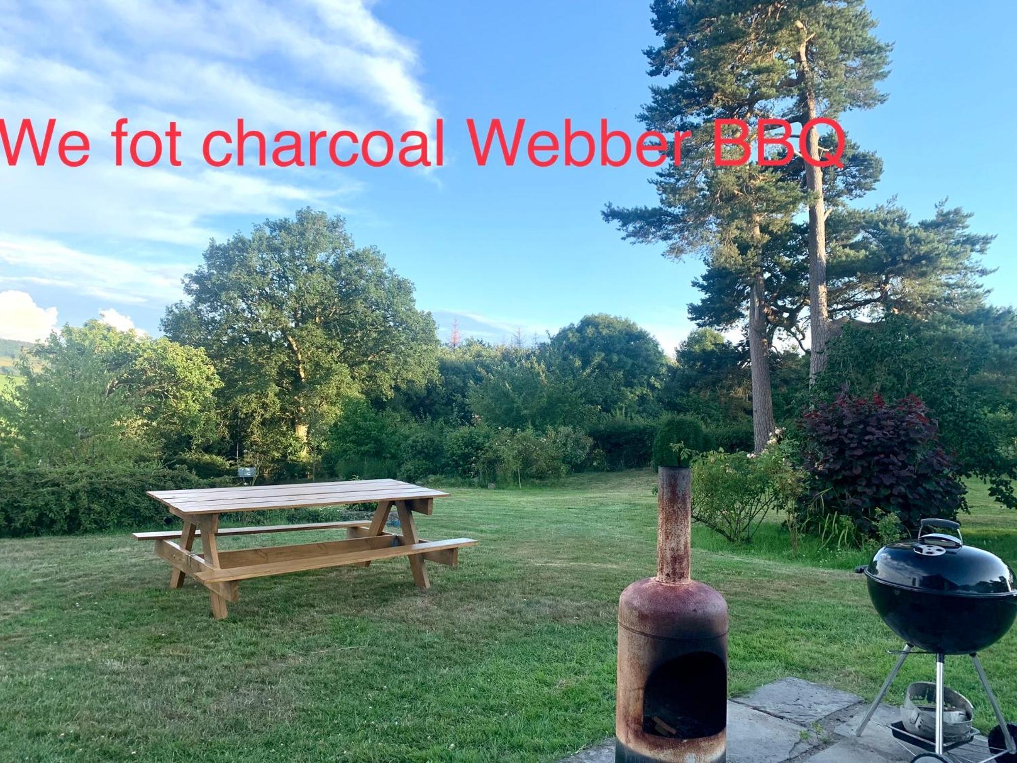 Mid-Wales Farmhouse, Swimming Pool, Tranquil Countryside Views, Sleeps 14 Meifod Exterior photo